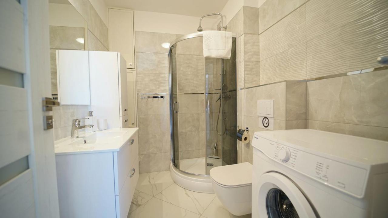 Apartamenty Every Sky Nadrzeczna 14 קרפאז' מראה חיצוני תמונה